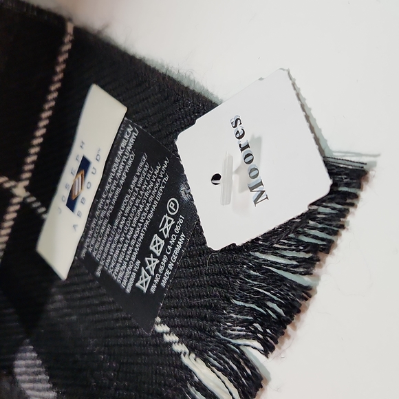 NEW Plaid Wool Blend Dress Scarf, Joseph Abboud - Picture 7 of 9